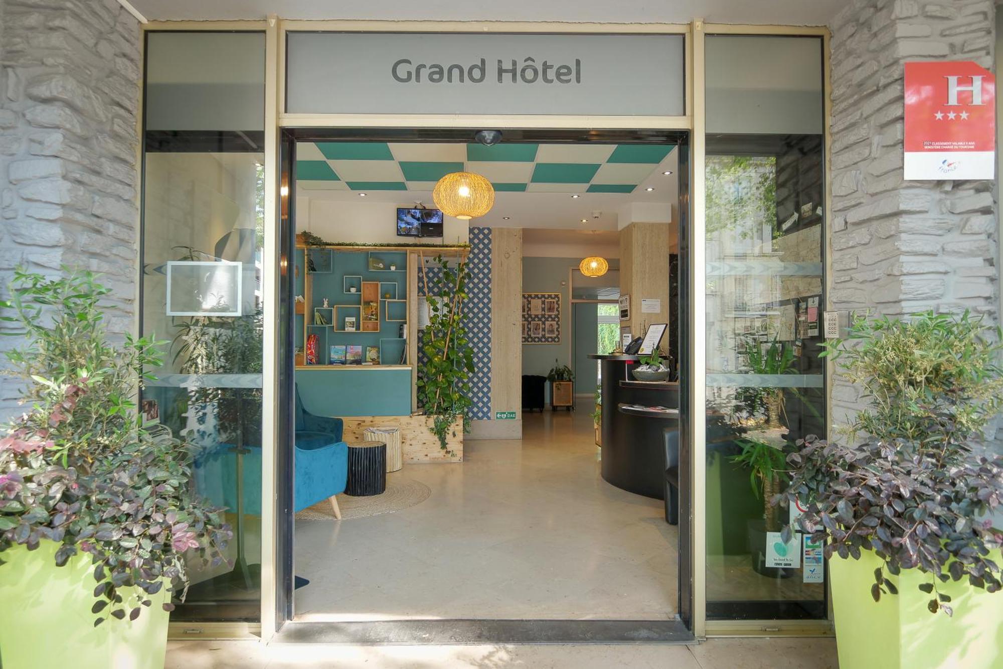 Grand Hotel Niort Centre Kültér fotó