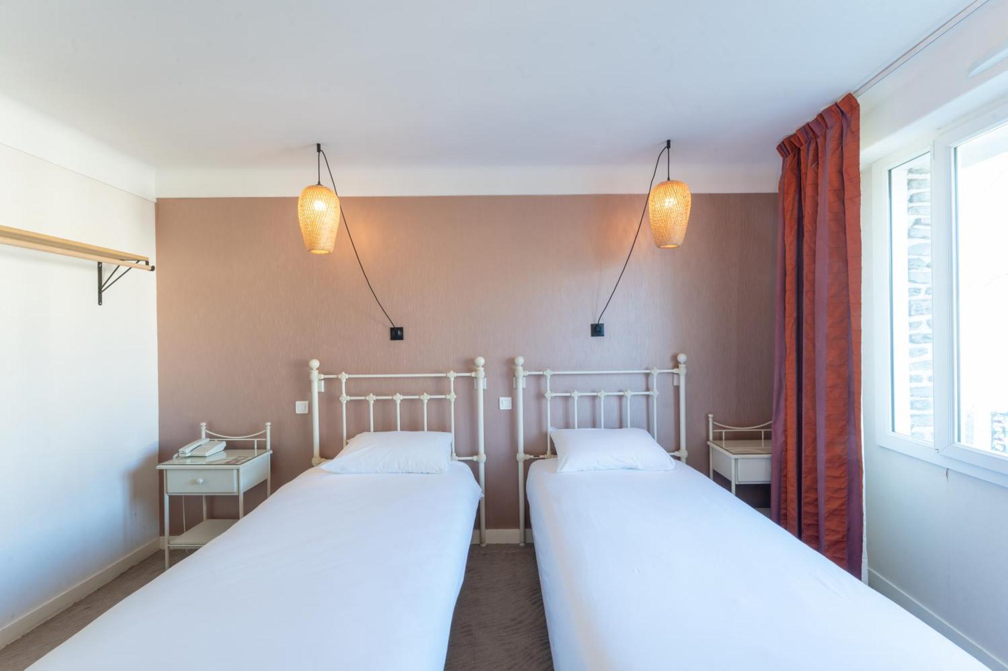 Grand Hotel Niort Centre Kültér fotó