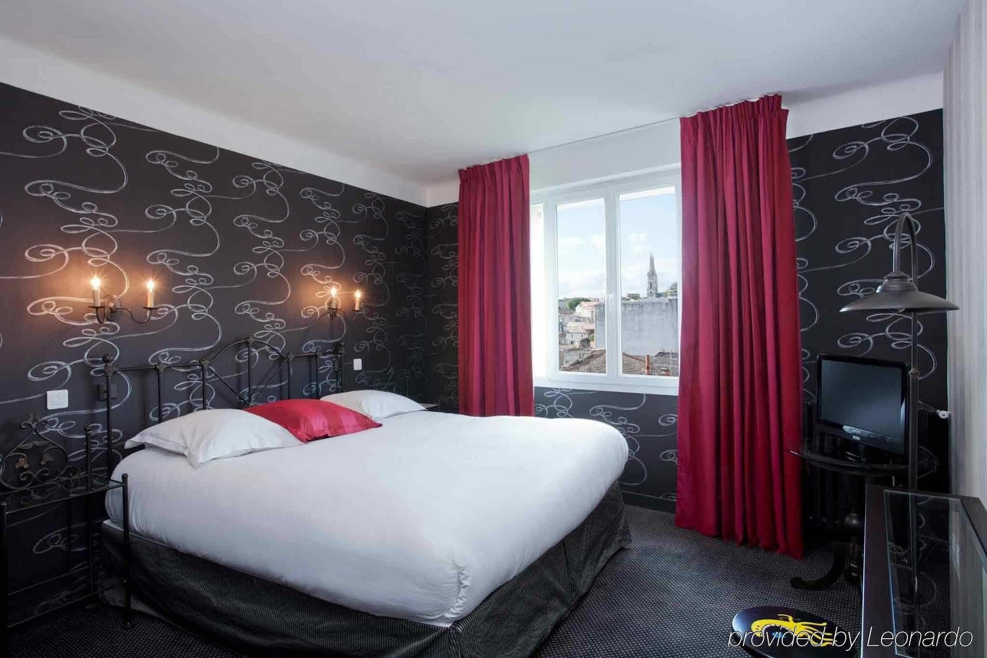 Grand Hotel Niort Centre Kültér fotó