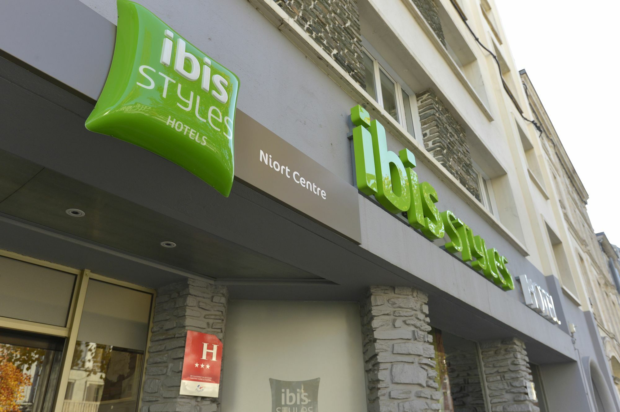 Grand Hotel Niort Centre Kültér fotó
